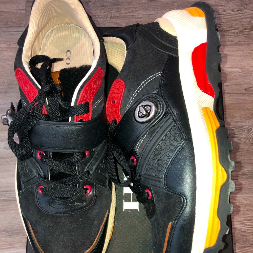 TURNLOCK COACH SNEAKERS